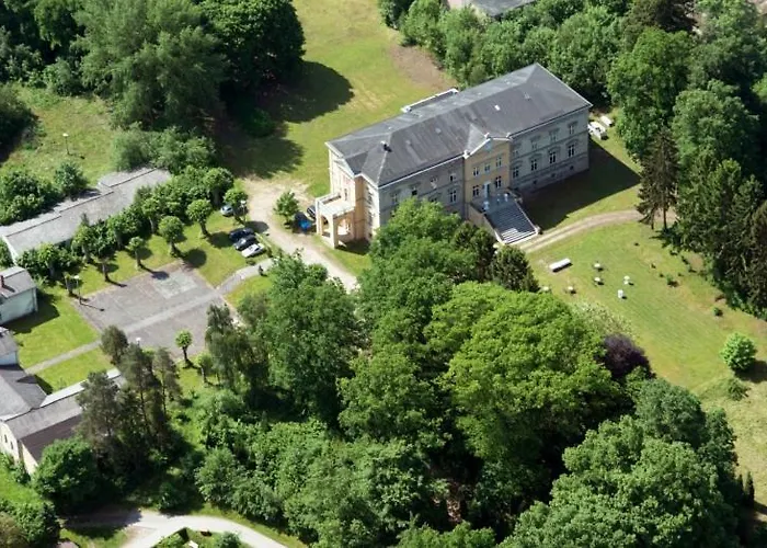 Schloss Tressow Bobitz