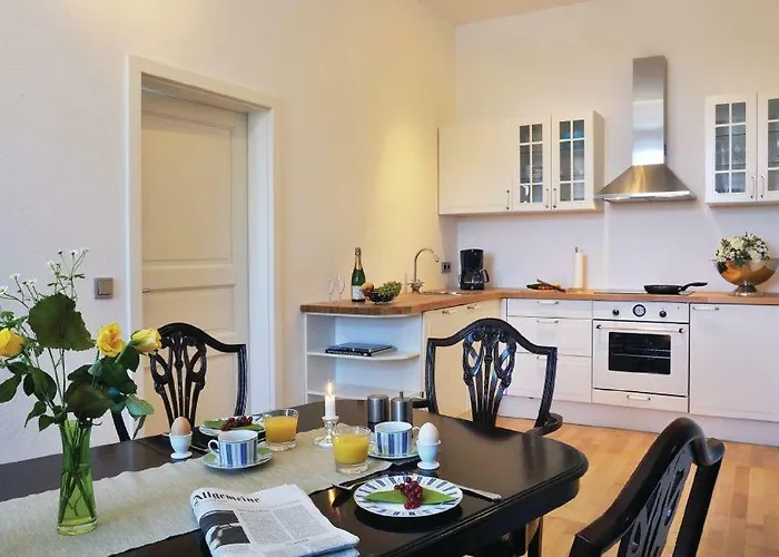 Schloss Tressow Apartament *